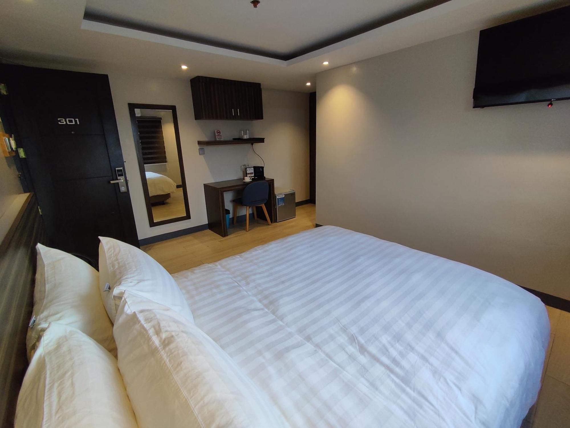 Hotel Inigo Legazpi Extérieur photo